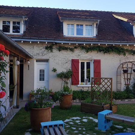 Ideal Pour Une Pause Saint-Georges-sur-Cher Exterior photo